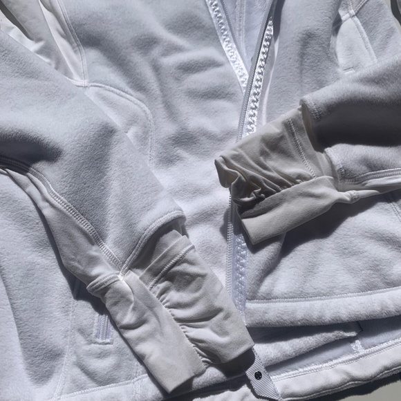 lululemon | Snowballer Jacket - Picture 12 of 12